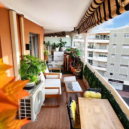 Appartement Bel Au Centre D'antibes, Superbe Terrasse Et Plages A Pied Antibes